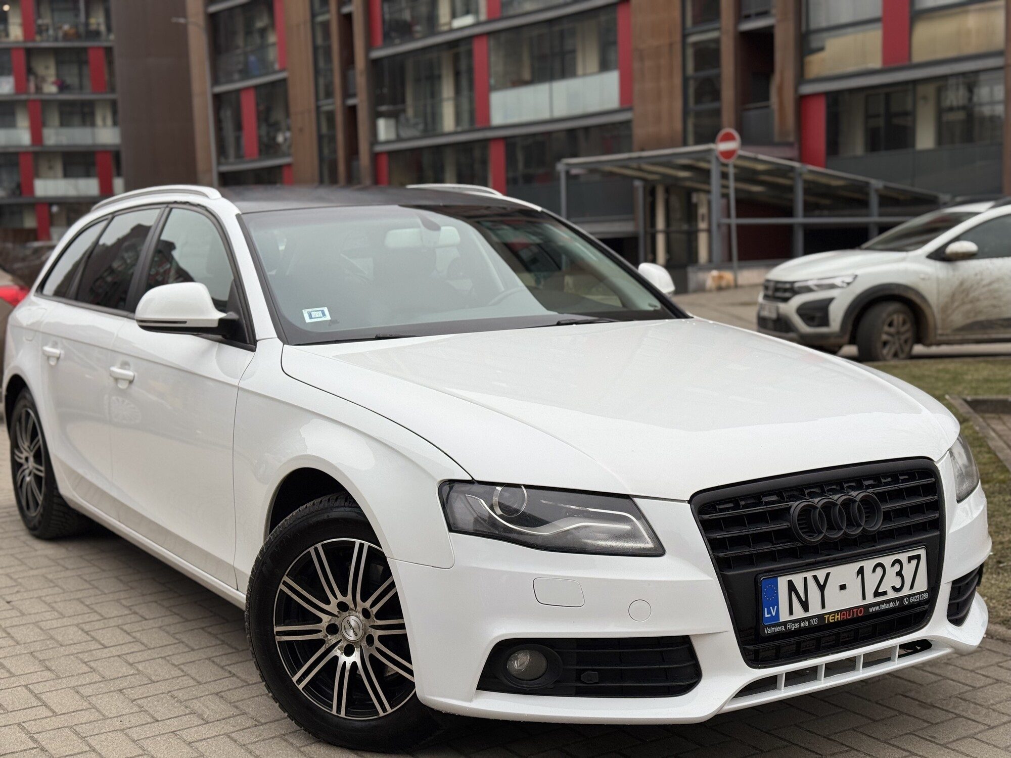 AUDI A4 — 2008, 265 875 km, 2.0 Dīzelis