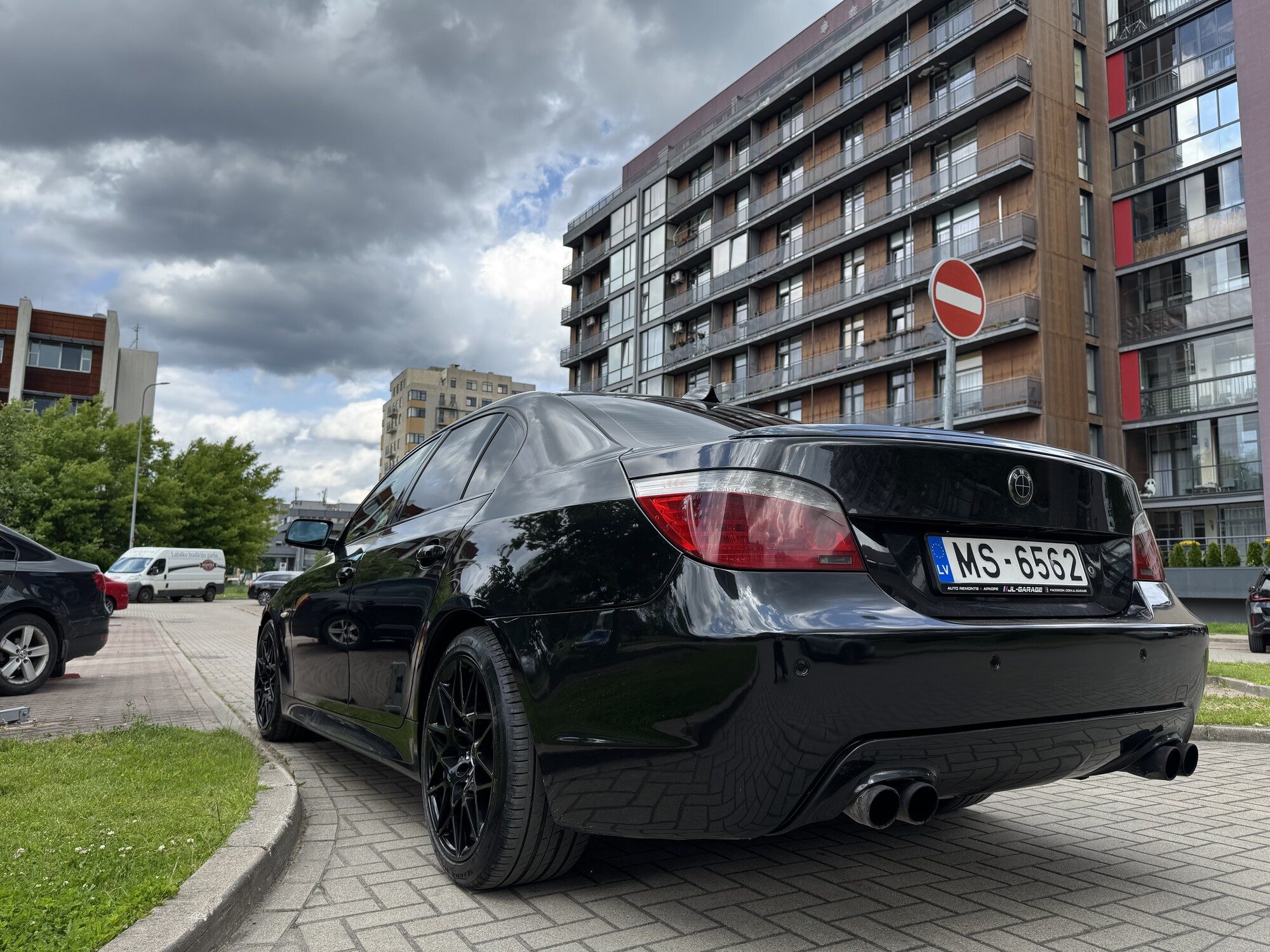 BMW 530 — 2004, 362 560 km, 3.0 Dīzelis