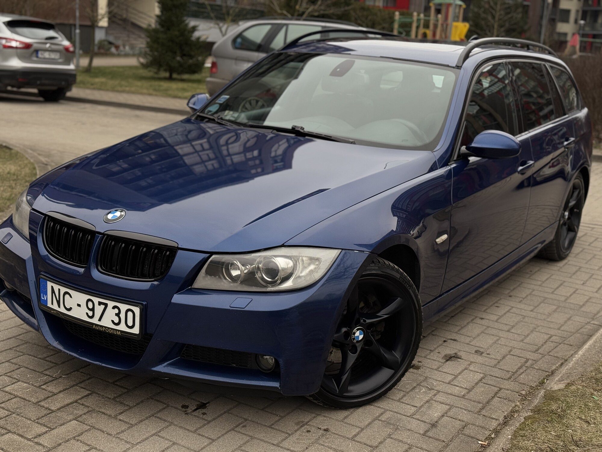 BMW 320 — 2008, 369 249 km, 2.0 Дизель
