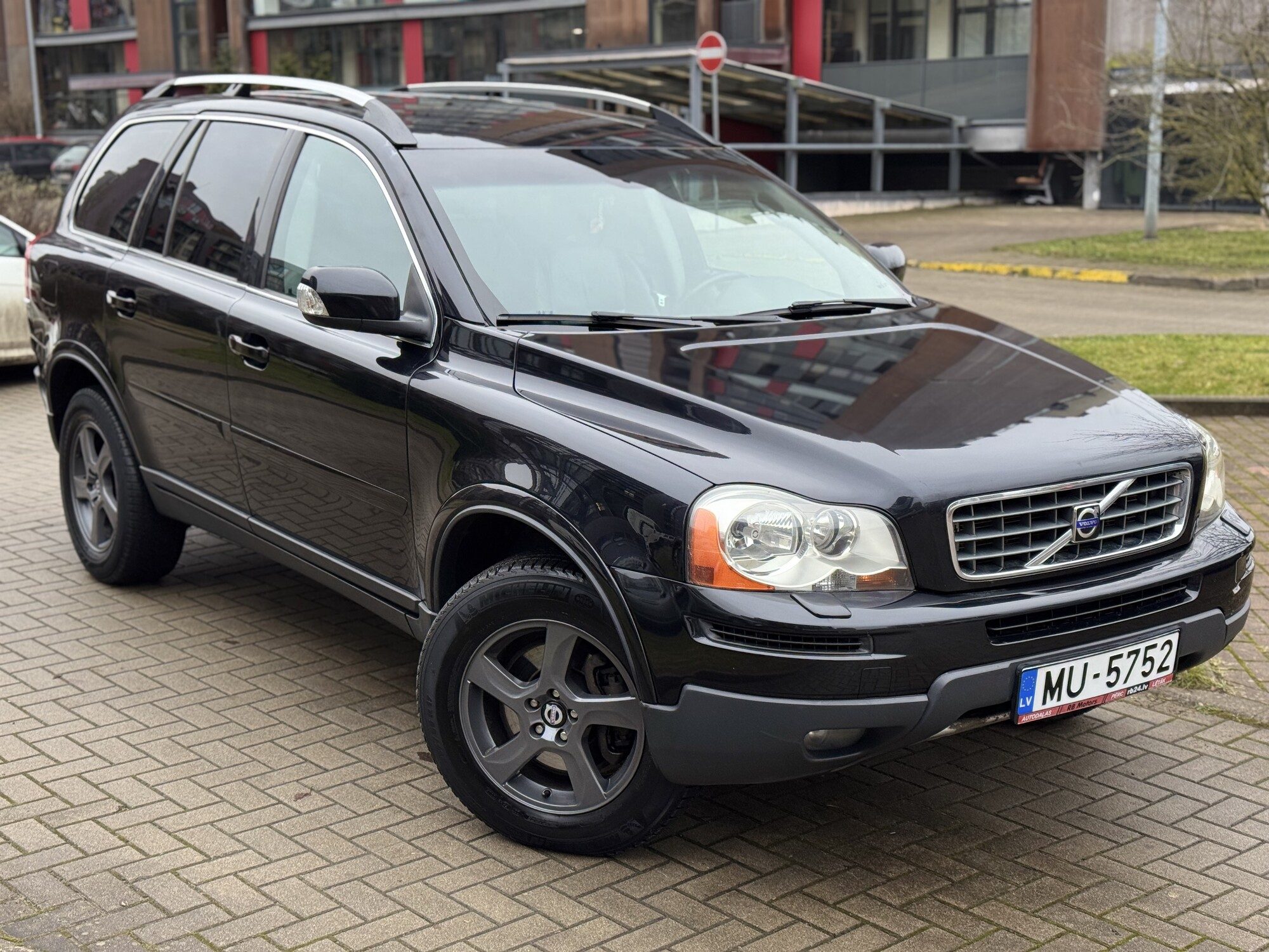 Volvo XC 90 — 2008, 278 000 km, 2.4 Dīzelis