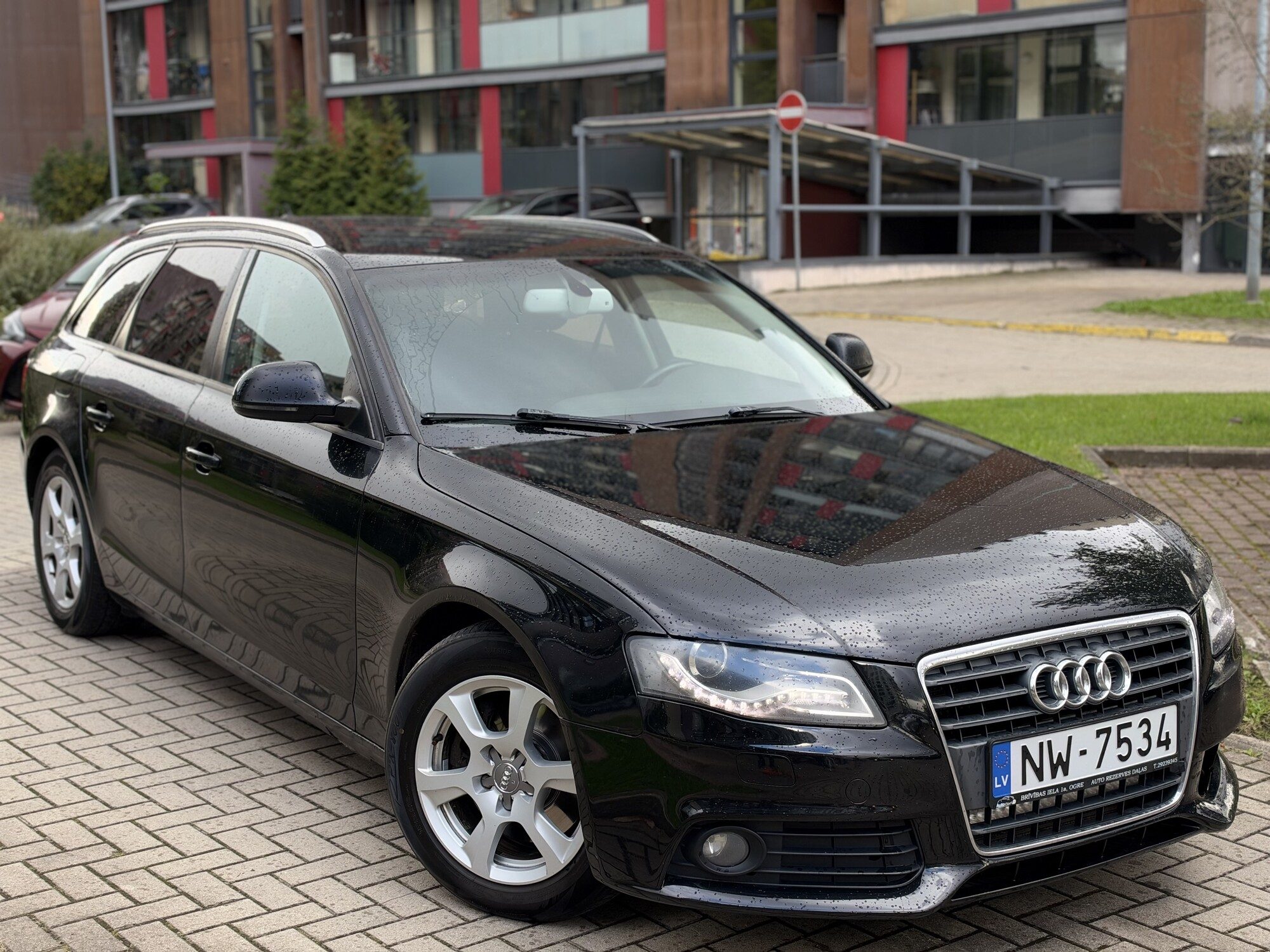 AUDI A4 — 2008, 332 000 km, 2.0 Dīzelis