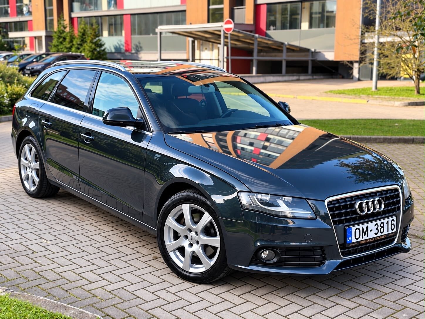 AUDI A4 — 2009, 361 000 km, 2.0 Dīzelis