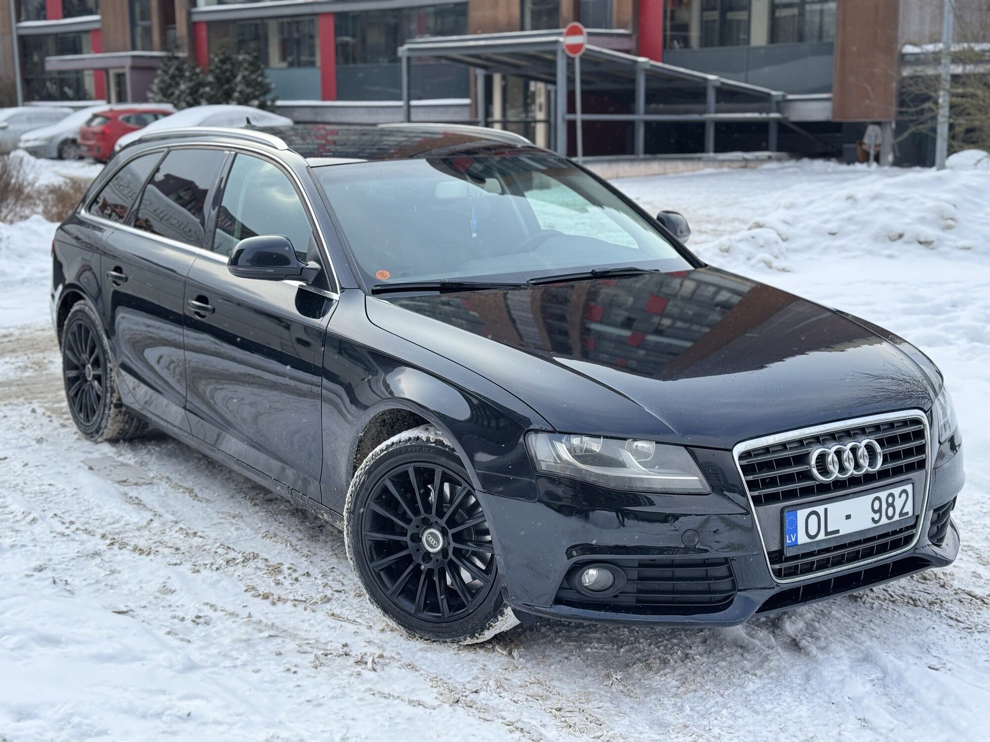 AUDI A4 — 2009, 354 000 km, 2.0 Diesel