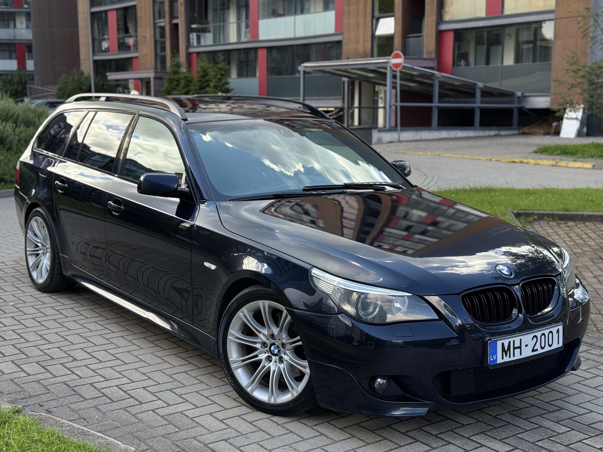 BMW 530 — 2006, 392 450 km, 3.0 Dīzelis