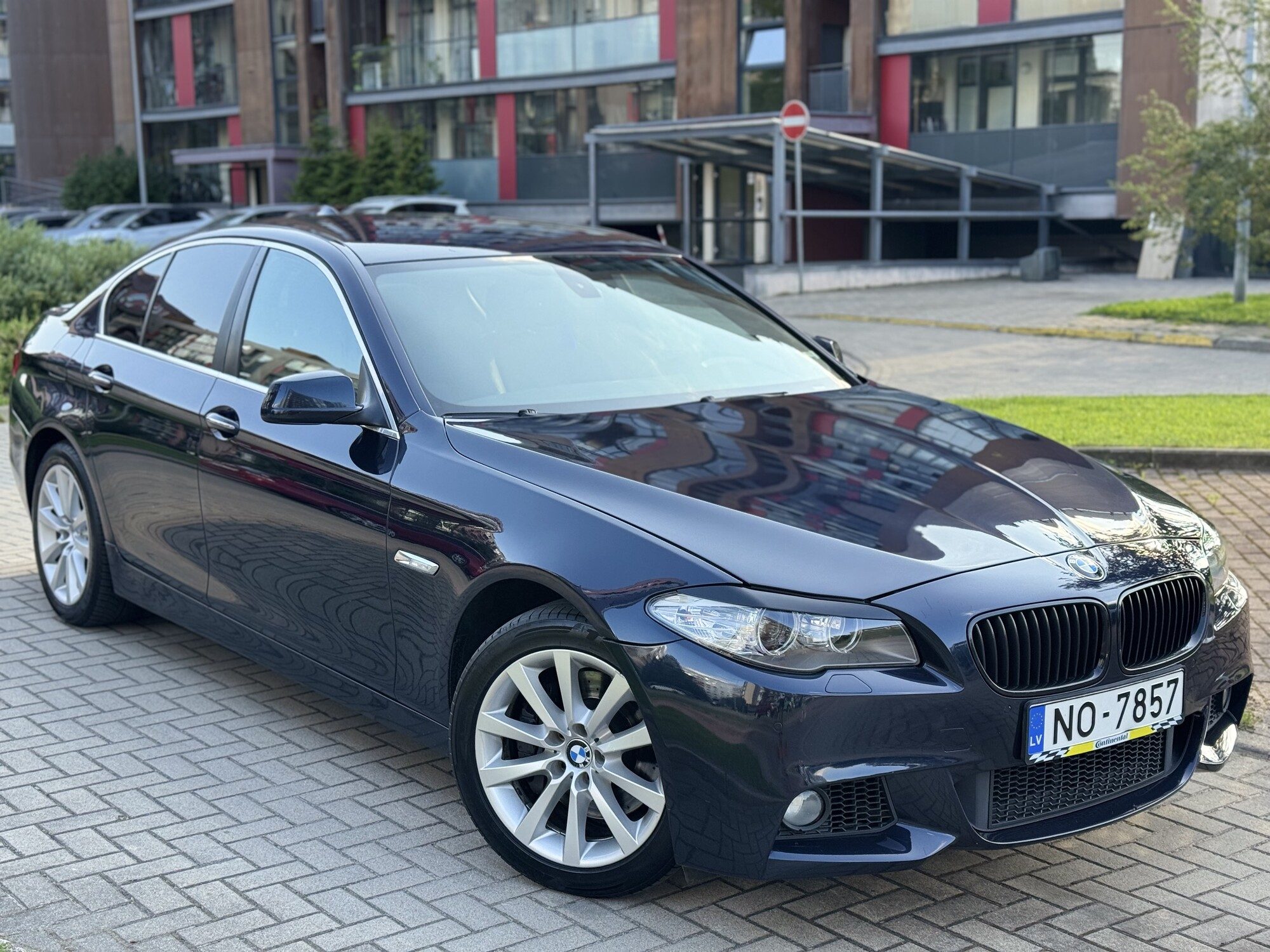 BMW 525 — 2010, 312 000 km, 3.0 Дизель